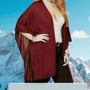 EUC Forever 21 Red Chunky Knit Shrug Size 2X/3X